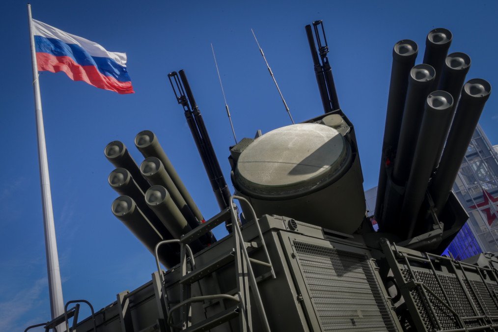 Pantsir-S1 (SA-22) self-propelled surface-to-air missile system displayed under the Russian flag at the Army defense exhibition in Kubinka, 2016. (Source: Getty Images) Pantsir-S1 (SA-22) self-propelled surface-to-air missile system displayed under the Russian flag at the Army defense exhibition in Kubinka, 2016. (Source: Getty Images)