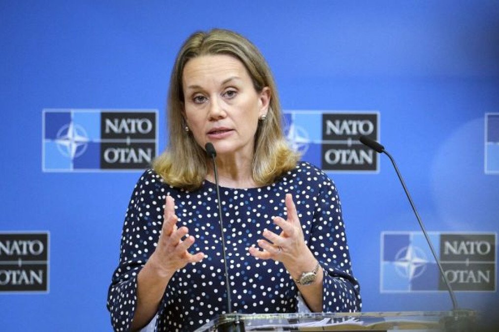 US Ambassador to NATO: No Short-Term Invitation for Ukraine Membership Now