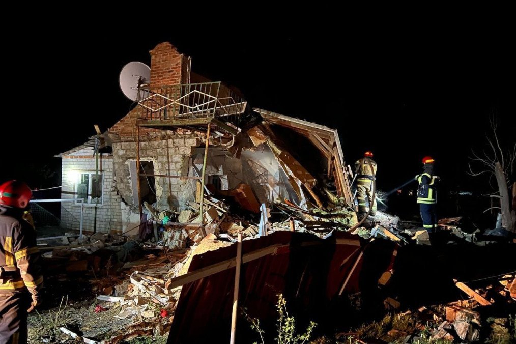 Russian Drone Strike Kills 12-Year-Old in Dnipropetrovsk Region, Family Injured Russian Drone Strike Kills 12-Year-Old in Dnipropetrovsk Region, Family Injured