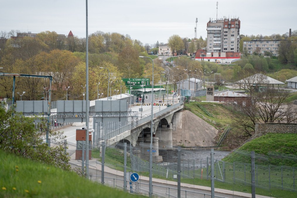 The Friendship Bridge at the Estonian-Russian border allows pedestrians to cross between the two countries in Narva, Estonia on May 13, 2024. (Source: Getty Images)