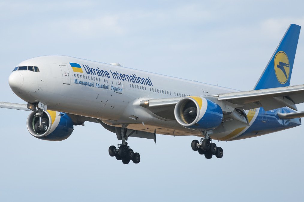 Ukraine Plans to Resume Flights From Kyiv and Lviv Airports by January 2025