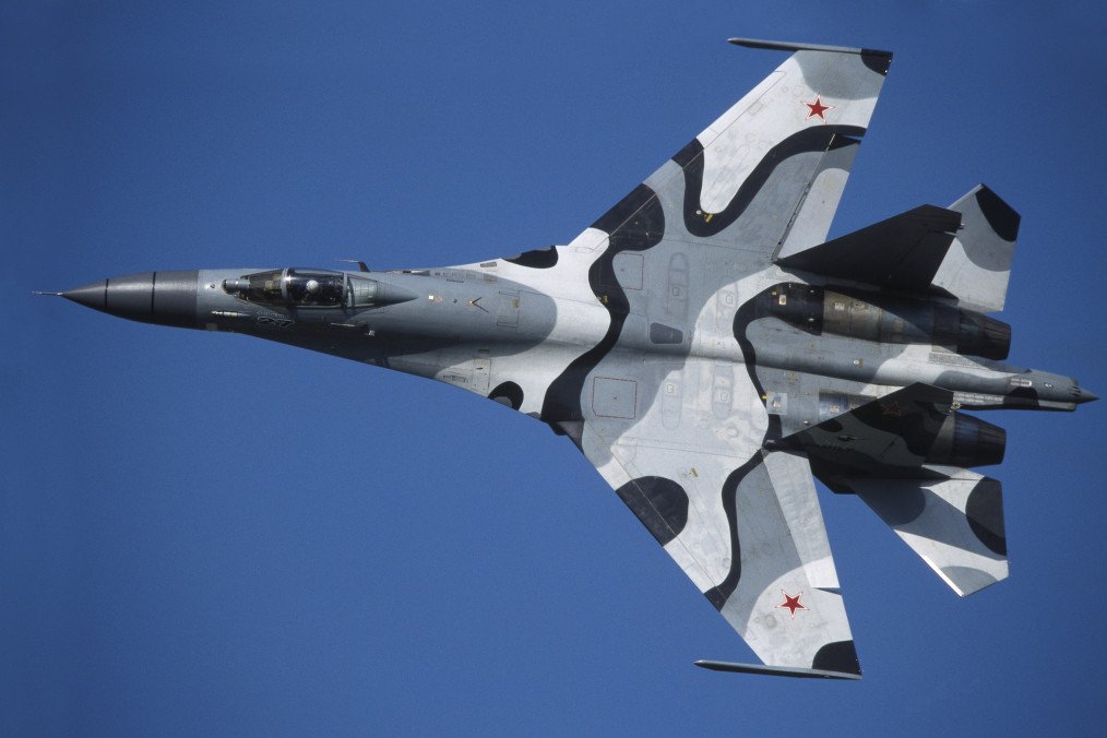 Russian Su-27UB Burned at Training Airbase Overnight, Ukrainian Intelligence Says Russian Su-27UB Burned at Training Airbase Overnight, Ukrainian Intelligence Says