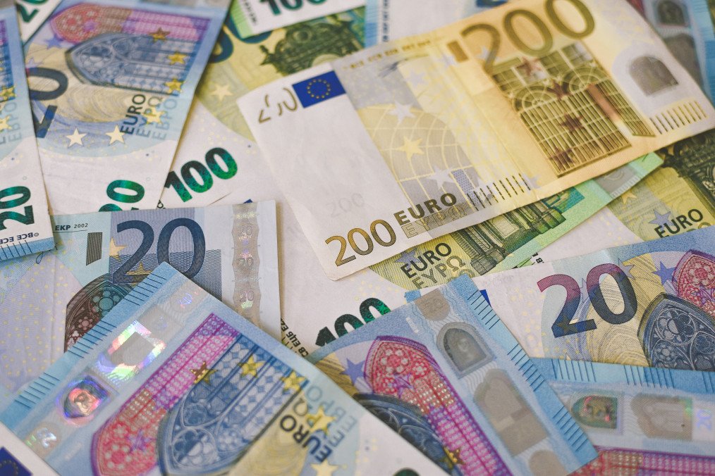 Netherlands Unfreezes €560 Million in Russian Assets