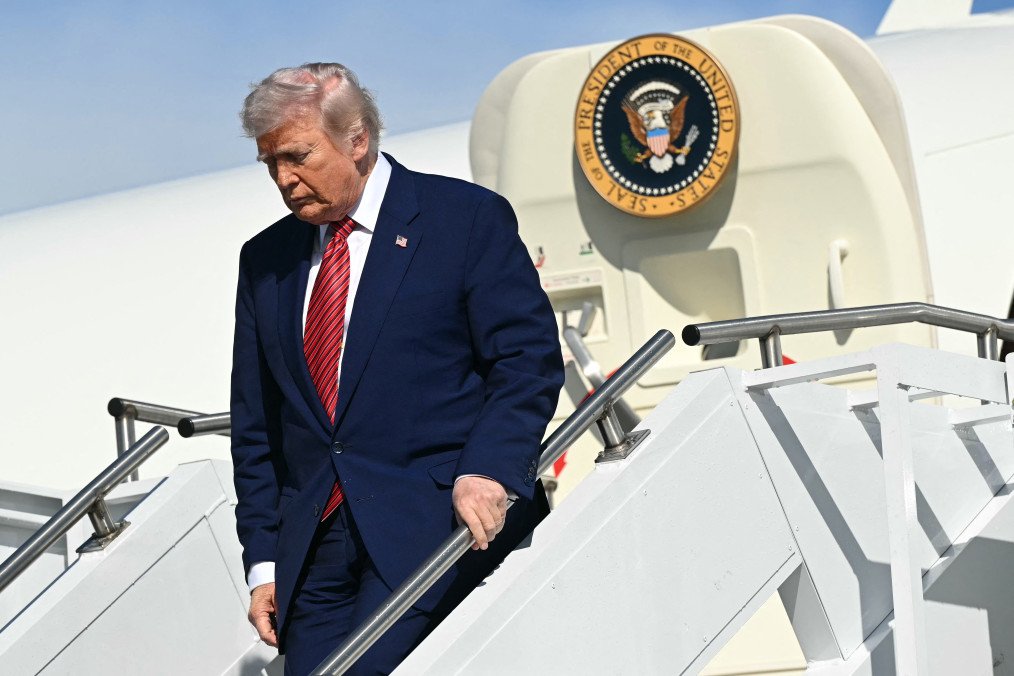 Trump Slams Putin Over Massive Russian Airstrikes on Ukraine: “What the Hell Happened to Him?” Trump Slams Putin Over Massive Russian Airstrikes on Ukraine: “What the Hell Happened to Him?”