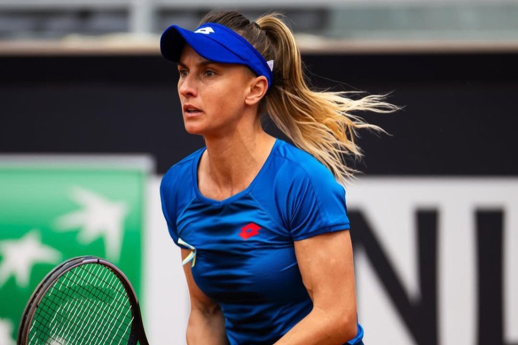Ukrainian Tennis Star Lesia Tsurenko Sues WTA for Failing to Enforce Ban on Pro-War Russian and Belarusian Athletes