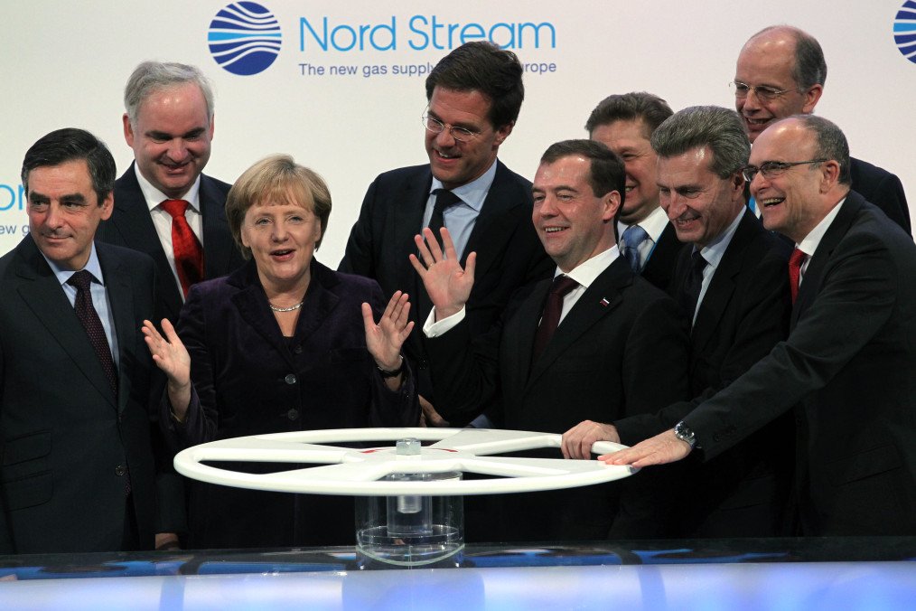 EU Ambassadors Approve Plan to Phase Out Russian Oil and Gas by 2028