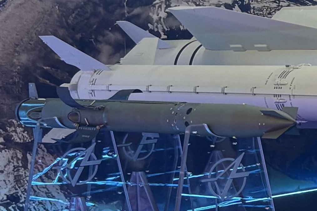 Ukraine’s new RK-2PZ surface-to-air missile displayed at the MSPO defense exhibition in Poland in September 2026. (Source: Militarnyi)