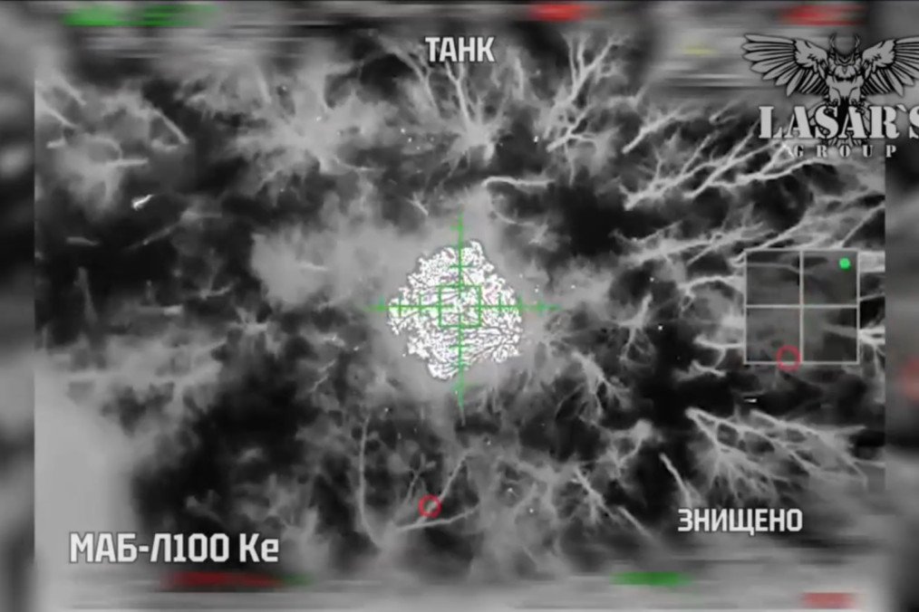 Russian tank in Belgorod region captured through the lens of a Ukrainian reconnaissance drone, March 2026. (Source: Lasar’s Group)