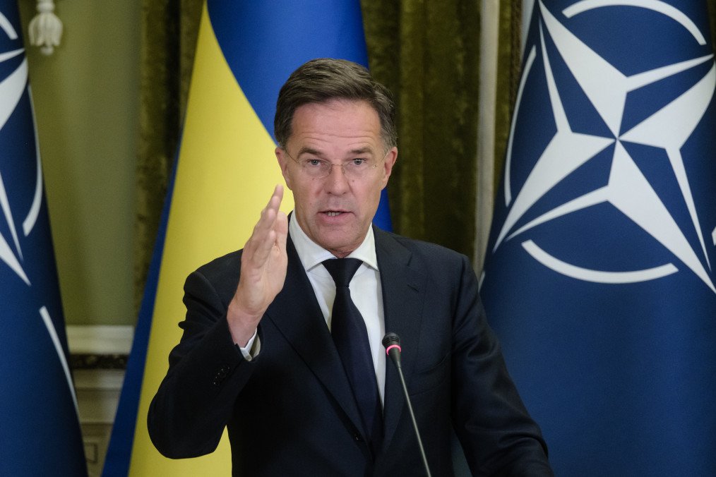 “It’s Not for Russia to Decide”: NATO Chief on Ukraine’s Security Troops