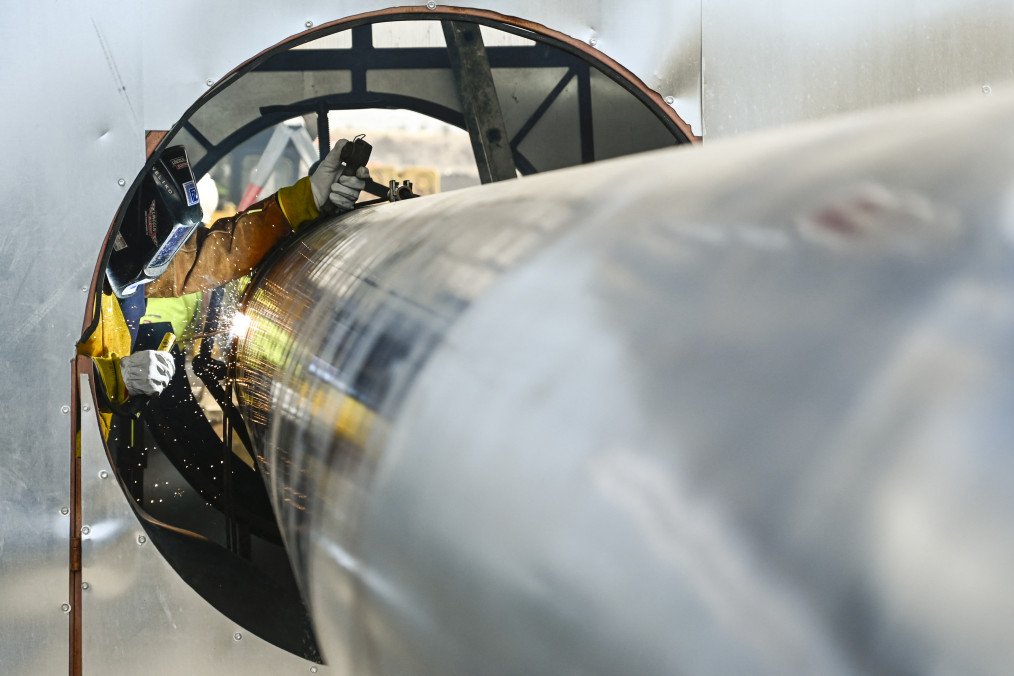 Russian Troops Exploit Abandoned Pipelines to Evade Ukrainian Defenses