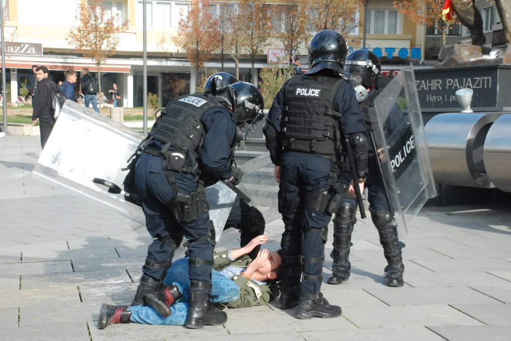 Suspected Russian Agent Among Six Detained in Serbia Over Alleged Coup Plot Suspected Russian Agent Among Six Detained in Serbia Over Alleged Coup Plot