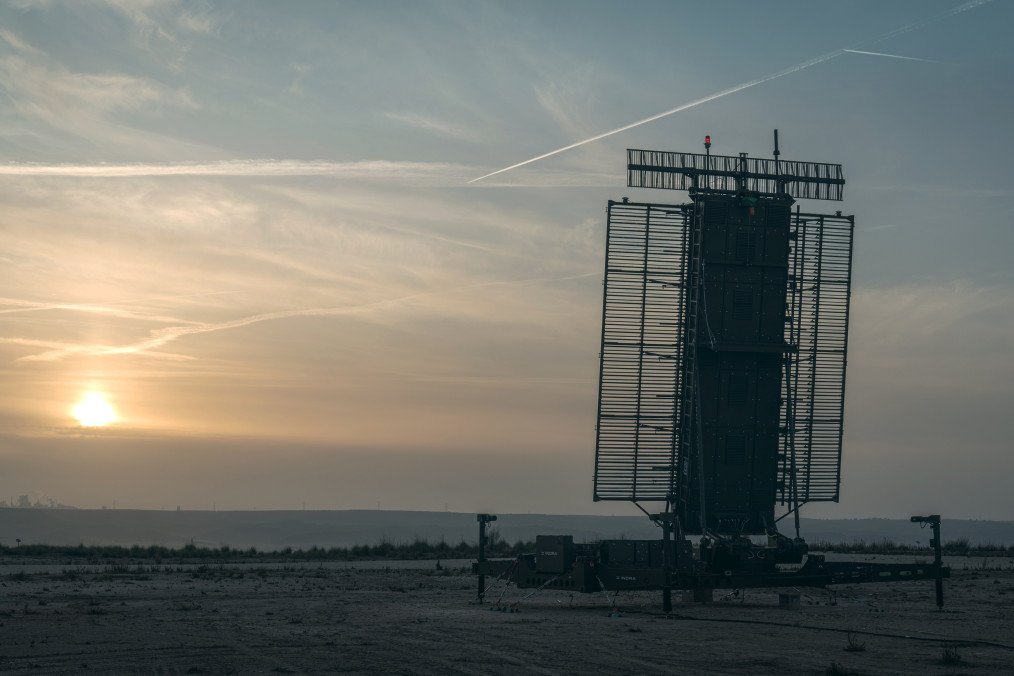 Lanza LTR-25 tactical early-warning radar. (Source: Indra) Lanza LTR-25 tactical early-warning radar. (Source: Indra)