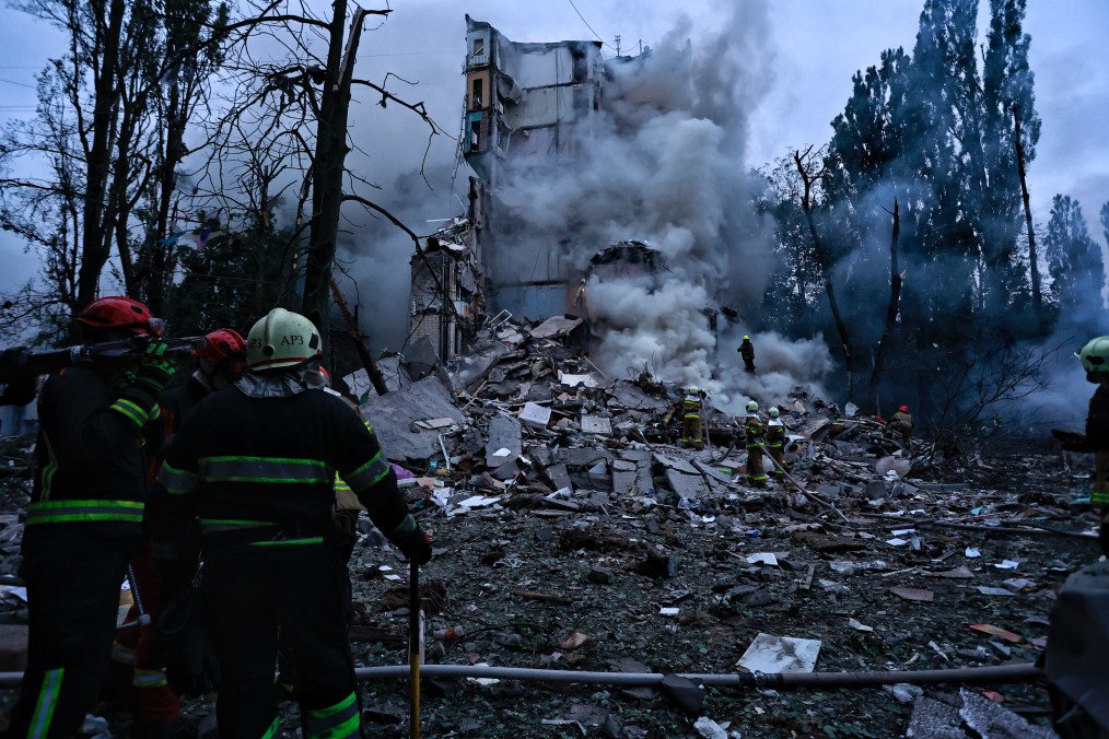 Death Toll from Russian Attack on Kyiv Climbs to 31—159 Wounded in Overnight Barrage