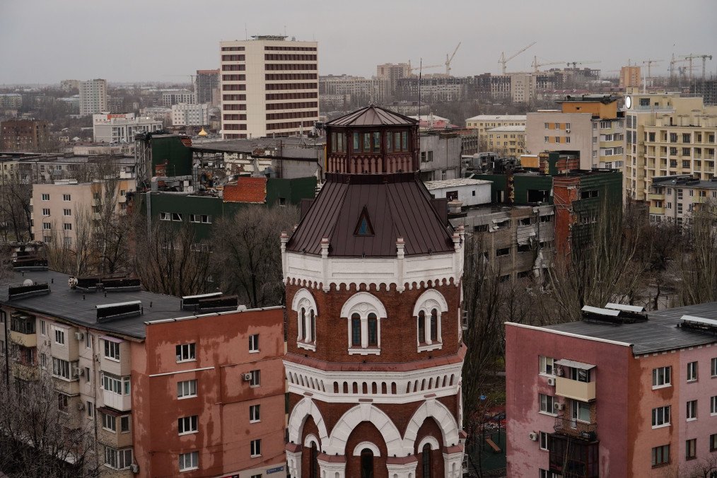 Russians Buy New Apartments Built on Mariupol Ruins With 2% Mortgages A general view of the city of Mariupol. (Source: Getty Images)