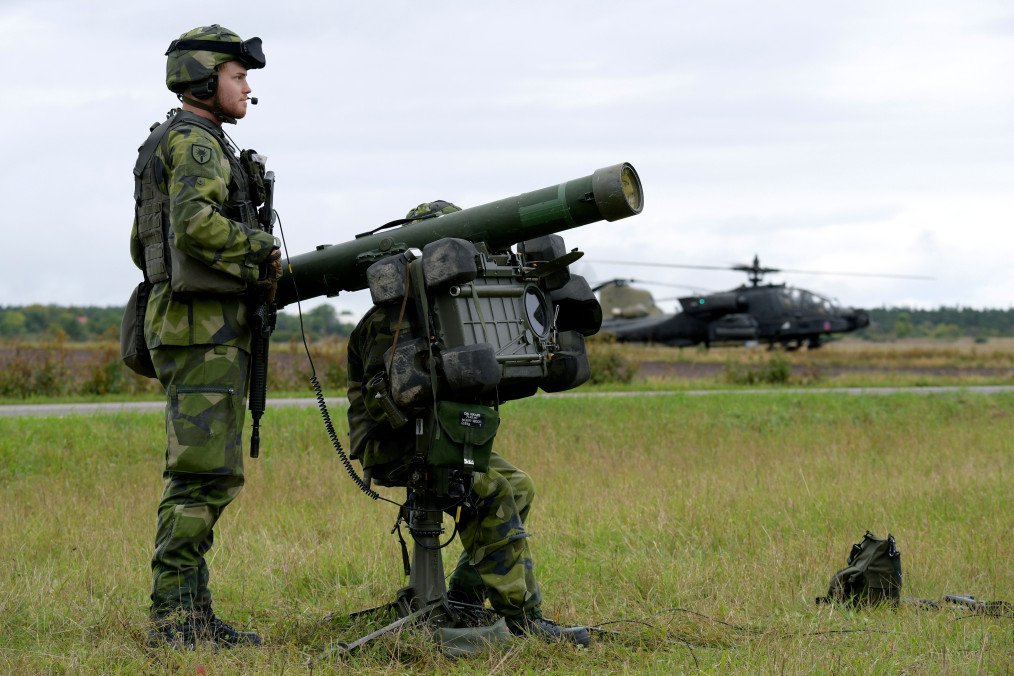 Swedish air defense practice as part of the military exercise Aurora 17 on the Swedish island of Gotland, Sweden, on September 19, 2017. (Source: Getty Images)