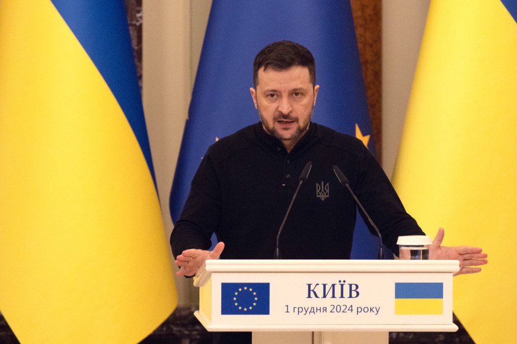 Zelenskyy: NATO's Article 5 May Not Apply to All Ukrainian Territories in Wartime