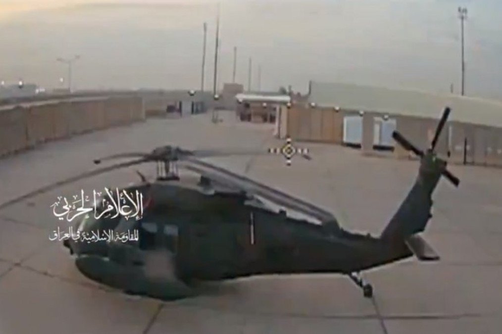 Damage to a US helicopter identified as a UH-60M in Iraq, captured in video footage. (Photo: Open source)