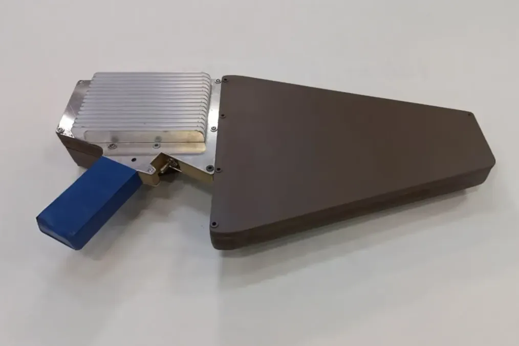 Ukraine Introduces an Innovative Electronic Pistol to Jam Russian Drones Ukraine Introduces an Innovative Electronic Pistol to Jam Russian Drones