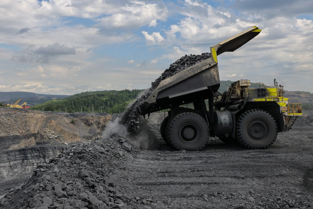 Russia’s Coal Industry Faces Historic Collapse—Mines Shut in Kuzbass, Its Main Producing Region