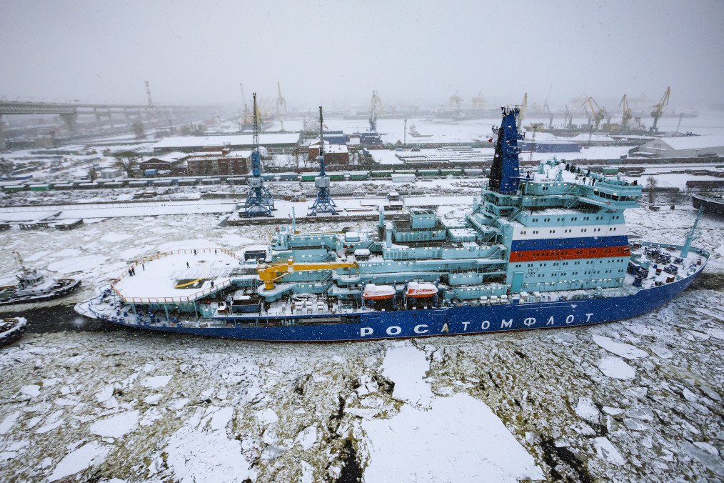 Sanctions Force Russia to Cancel $230 Million Icebreaker Project