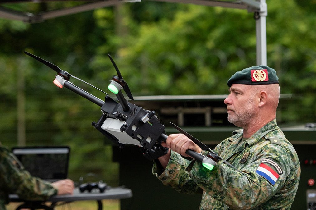 NATO Sets 2026 Deadline to Make Drones Core of Eastern Defense Against Russia