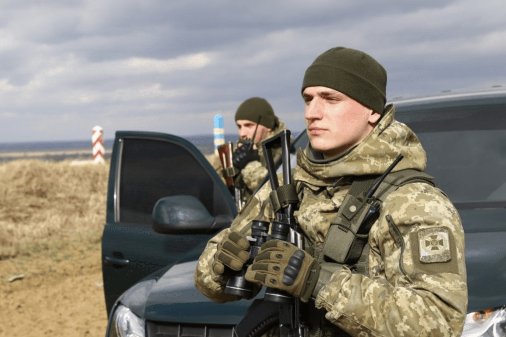 Disguised as Civilians, Russian Sabotage Group Eliminated by Ukrainian Border Guards Near Huliaipole Disguised as Civilians, Russian Sabotage Group Eliminated by Ukrainian Border Guards Near Huliaipole