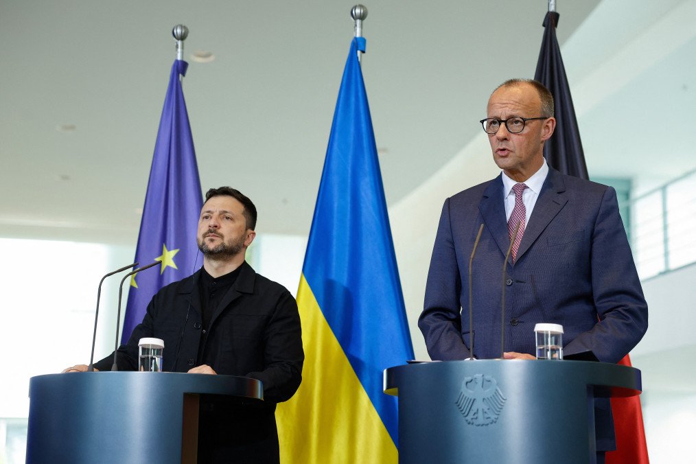 Berlin to Purchase Ukrainian Long-Range Weapon Systems, Merz Announces