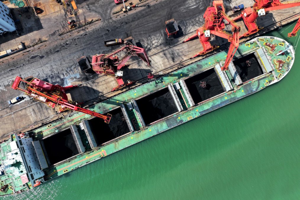 Despite Sanctions, EU Allows Kazakhstan to Export Coal Through Russian Ports Despite Sanctions, EU Allows Kazakhstan to Export Coal Through Russian Ports