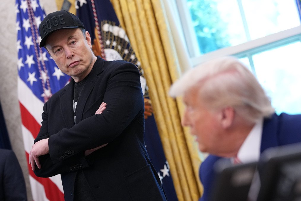 Russia Could Offer Elon Musk Political Asylum, Says Communist Party Deputy Russia Could Offer Elon Musk Political Asylum, Says Communist Party Deputy