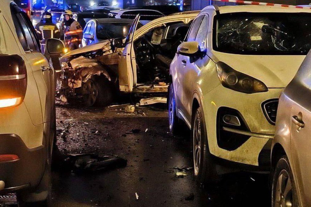 Aftermath of a car explosion in Moscow that killed a key Russian general, December 22, 2025. (Photo: open source)