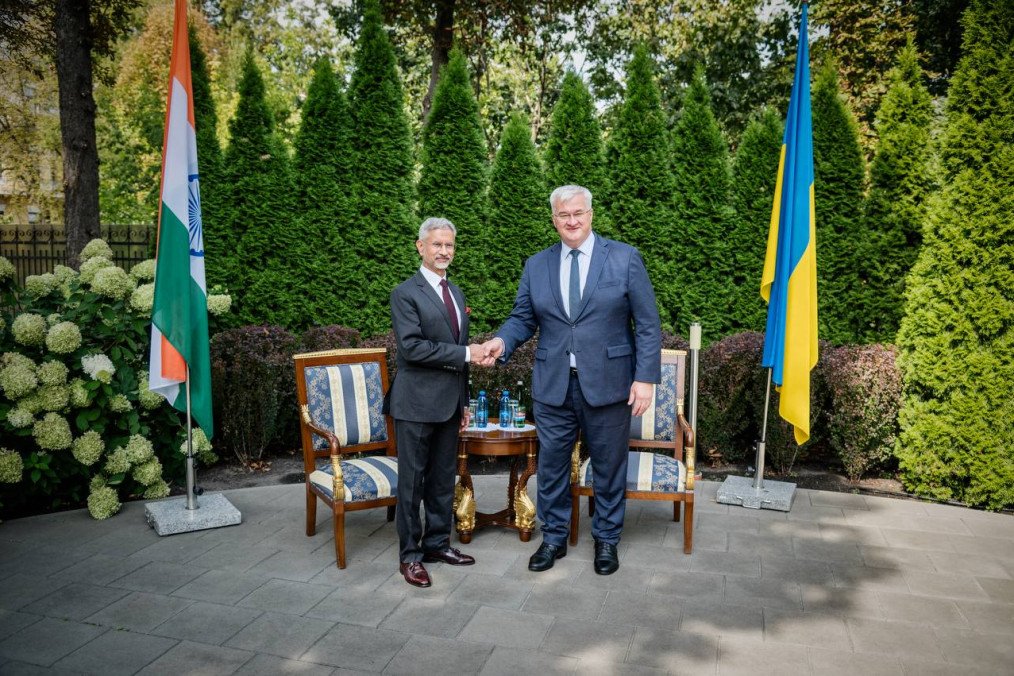 Indian Foreign Minister S. Jaishankar and Ukrainian Foreign Minister Andrii Sybiha shake hands during their meeting in Kyiv on September 3, 2026. Indian Foreign Minister S. Jaishankar and Ukrainian Foreign Minister Andrii Sybiha shake hands during their meeting in Kyiv on September 3, 2026.