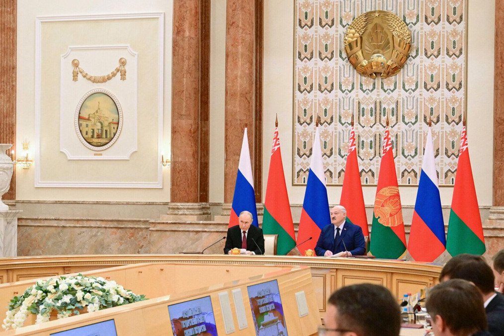 Putin and Lukashenko Sign Treaty Cementing Deployment of Russian Nuclear Arms in Belarus