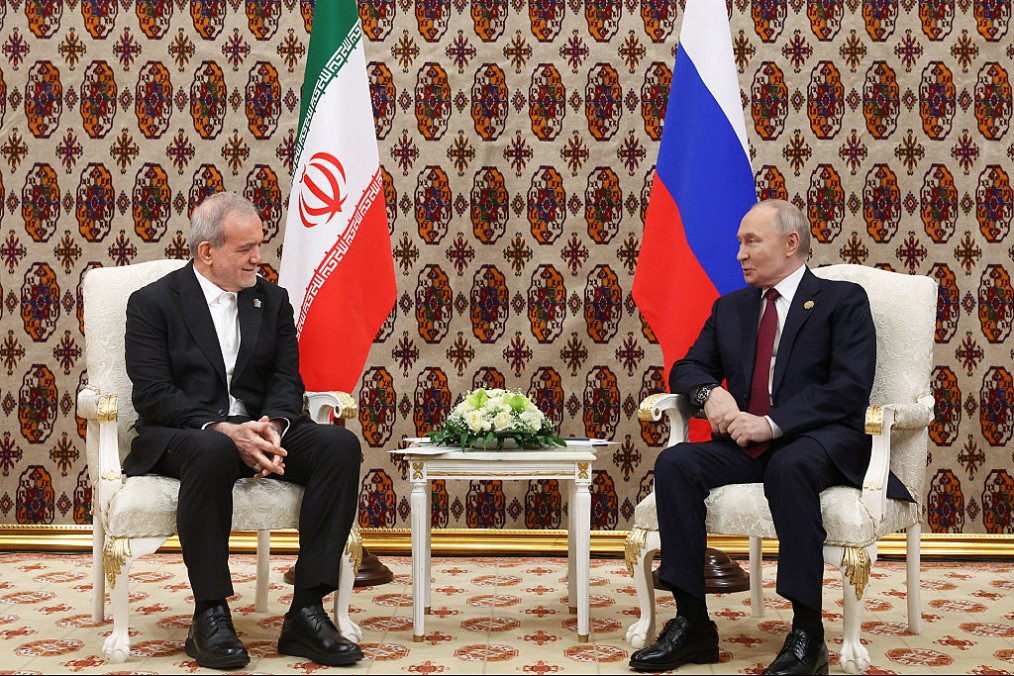 Iranian President Masoud Pezeshkian during a meeting with Russian leader Vladimir Putin. (Source: Getty Images) Iranian President Masoud Pezeshkian during a meeting with Russian leader Vladimir Putin. (Source: Getty Images)