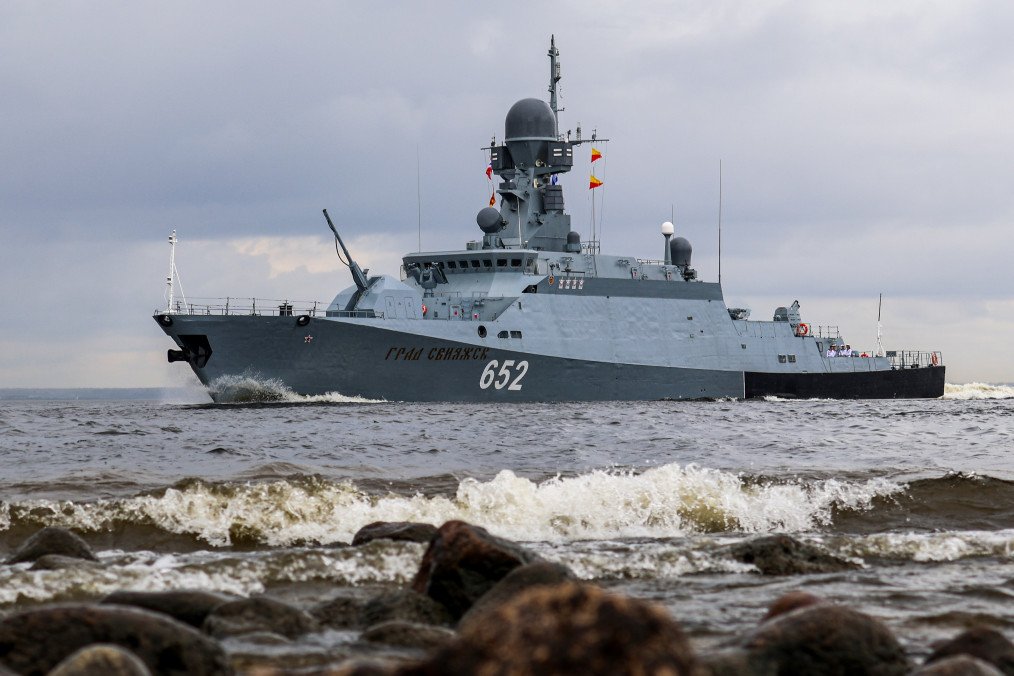 Russia Simulates Attacks on Finland and Baltics in Massive Military Drills