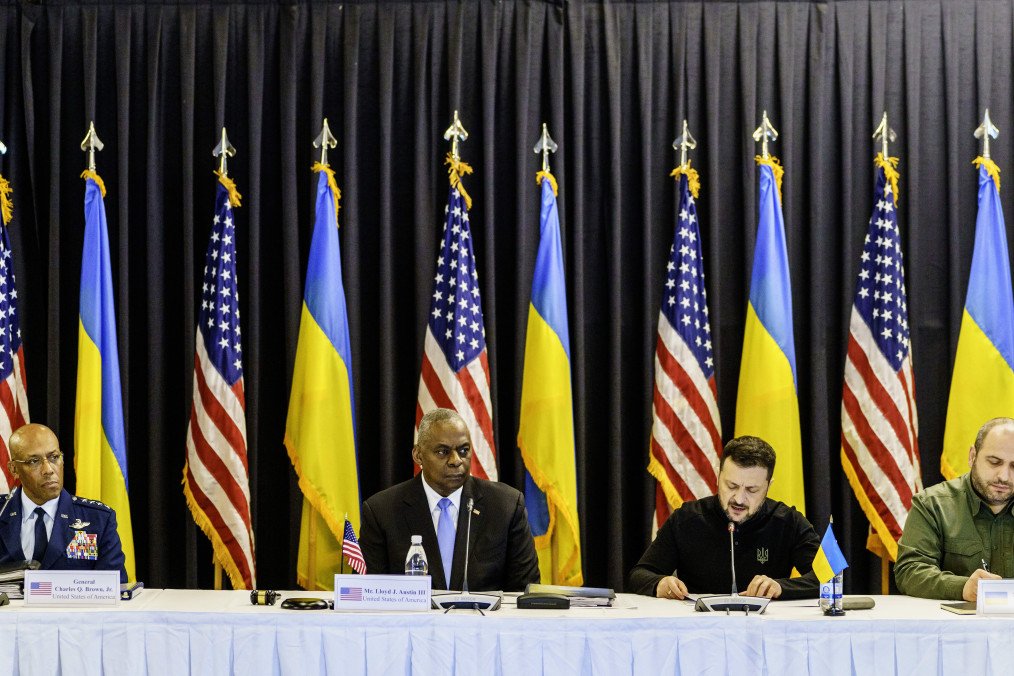 Ukraine and Allies to Forge Unified Strategy at Ramstein Summit to Increase Pressure on Russia