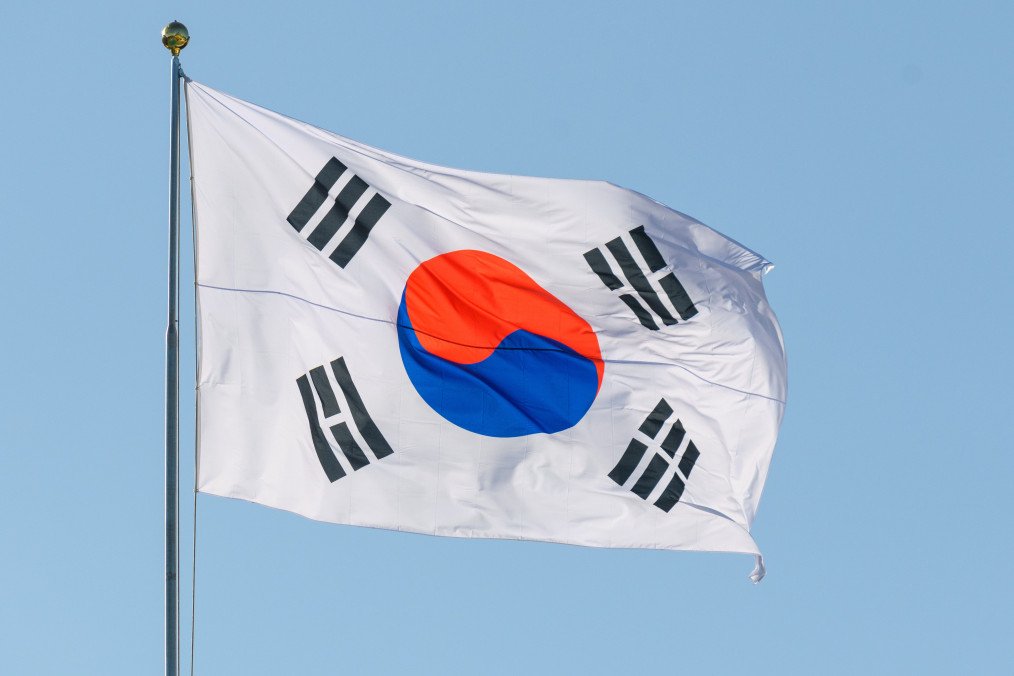 A South Korean flag is flying in the wind at the War Memorial of Korea in Seoul. (Source: Getty Images) A South Korean flag is flying in the wind at the War Memorial of Korea in Seoul. (Source: Getty Images)