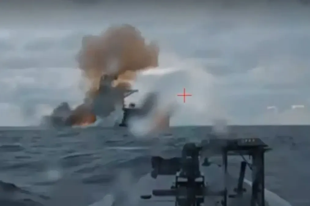 Ukraine’s Sea Drones Destroy Sanctioned Russian Tanker in Black Sea, Video Ukraine’s Sea Drones Destroy Sanctioned Russian Tanker in Black Sea, Video