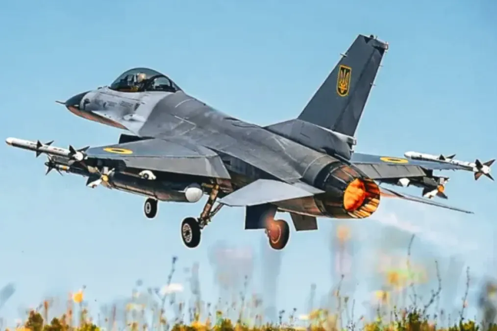 Ukrainian Air Force F-16 fighter armed with AIM-9 Sidewinder missiles during flight operations. (Source: Ukrainian Air Force) Ukrainian Air Force F-16 fighter armed with AIM-9 Sidewinder missiles during flight operations. (Source: Ukrainian Air Force)