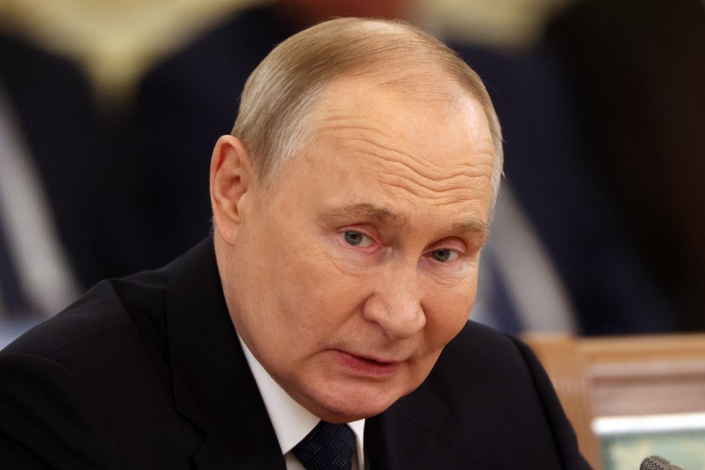 “Today, Anything Is Possible”: Putin Hints at Strikes on Kyiv’s Governmental Quarter