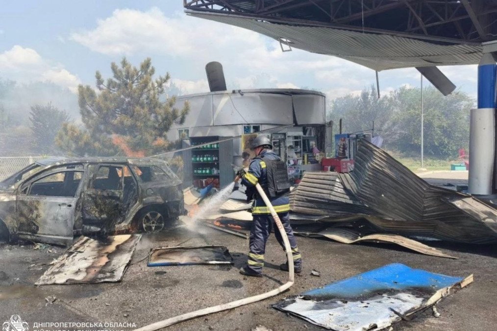 Firefighters extinguish a blaze at a damaged gas station after a Russian strike on the Shyroke community in Ukraine's Kryvyi Rih district, Dnipropetrovsk region, on August 3, 2026. (Source: Dnipropetrovsk Regional Military Administration) Firefighters extinguish a blaze at a damaged gas station after a Russian strike on the Shyroke community in Ukraine's Kryvyi Rih district, Dnipropetrovsk region, on August 3, 2026. (Source: Dnipropetrovsk Regional Military Administration)