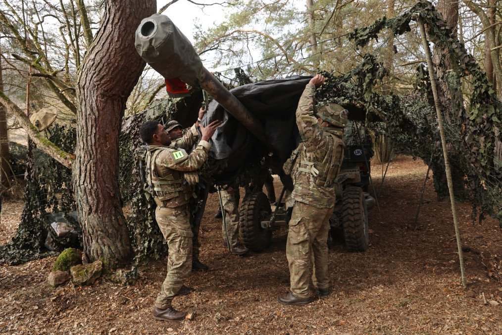 NATO Reportedly Plans Major Troop Increase, Seeking 40,000 Additional German Soldiers NATO Reportedly Plans Major Troop Increase, Seeking 40,000 Additional German Soldiers