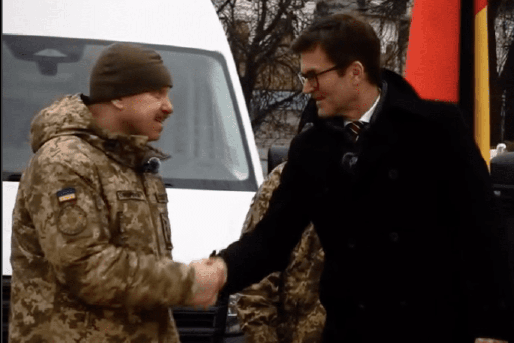 Germany Delivers Minibuses to Boost Ukraine’s Security for Foreign Delegations