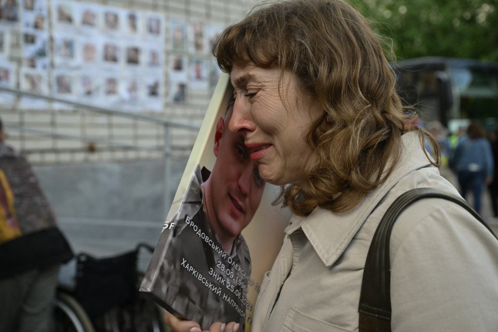 Ukraine Probes New POW Execution Video as Ombudsman Urges Public to Report War Crimes