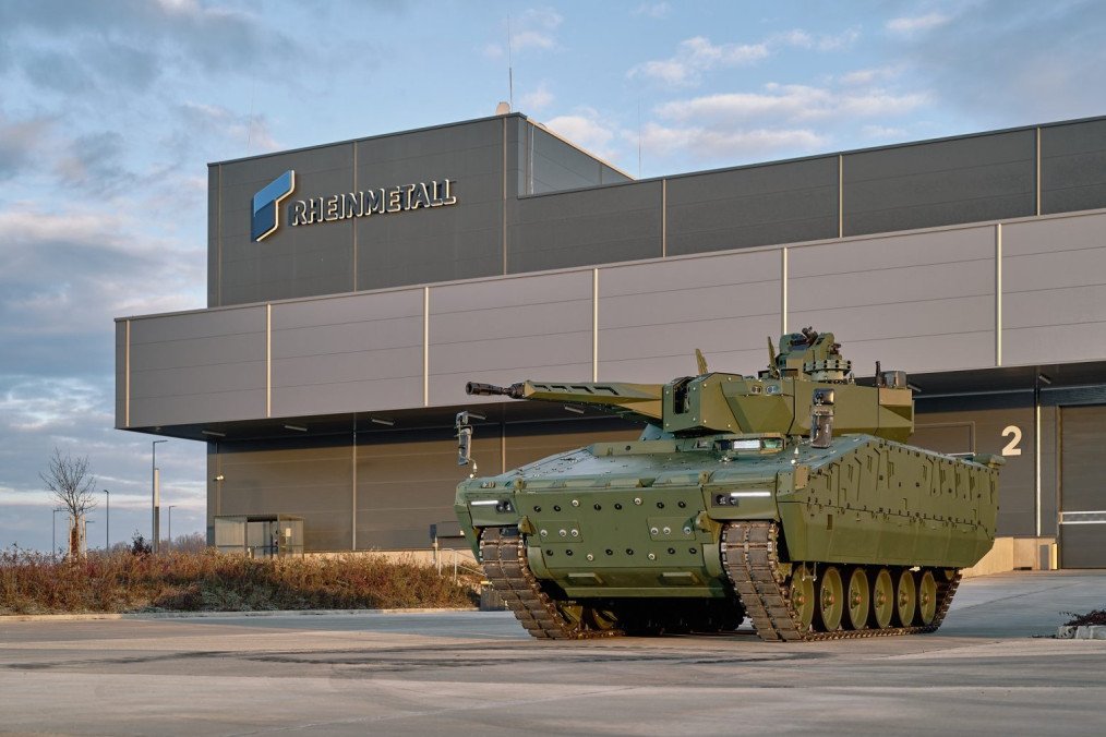 Germany’s Rheinmetall Delivers First KF41 Lynx Infantry Fighting Vehicle to Ukraine