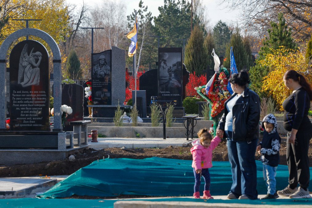 "Black Widow" Schemes Spread in Russia as War Death Payouts Create Perverse Incentive "Black Widow" Schemes Spread in Russia as War Death Payouts Create Perverse Incentive