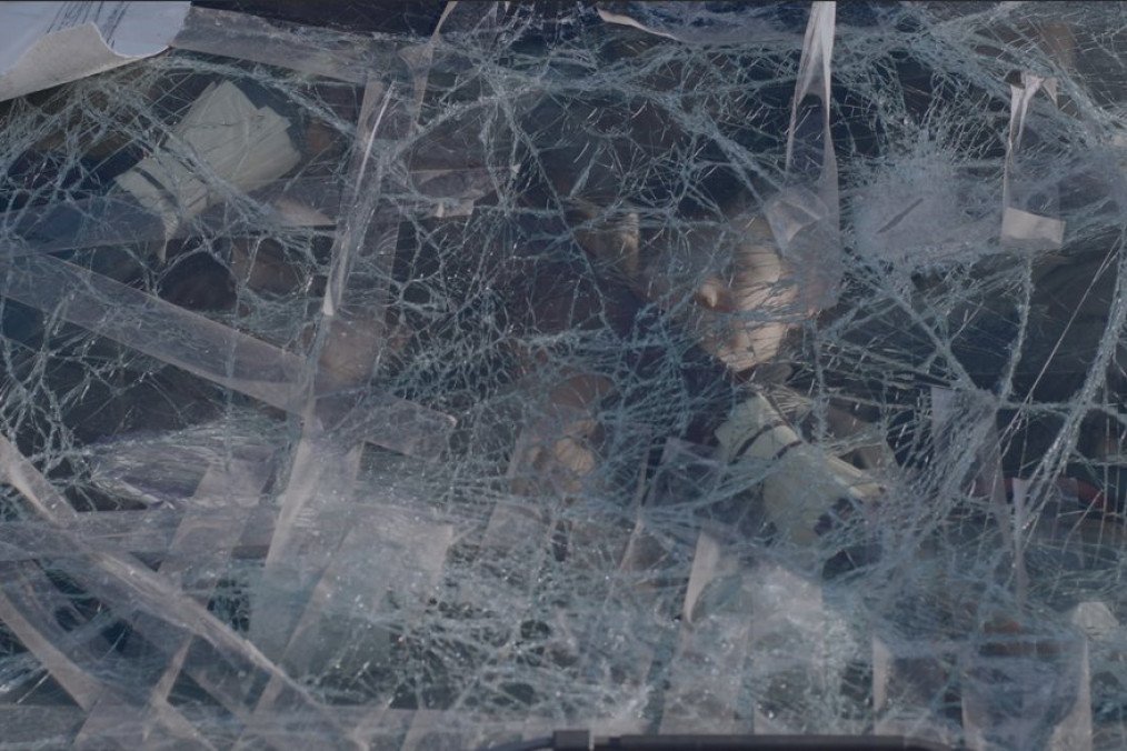 Ukrainian Documentary “Songs of Slow Burning Earth” Receives Double Nomination at European Film Awards Still from th folm “Songs of the Land That Burns Slowly”. (Source: Suspilne Culture)