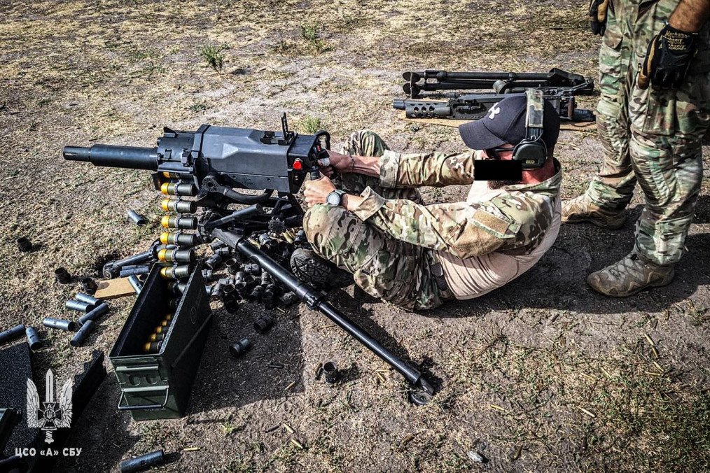 Ukraine’s Security Service Special Unit Adopts Rare US-Made Mk 47 Stryker Grenade Launchers