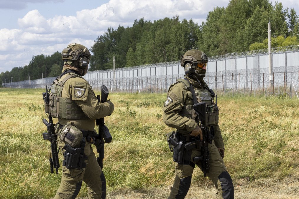 Poland to Shut Border With Belarus Amid Russia-Belarus Zapad Exercises, Citing Security Risks
