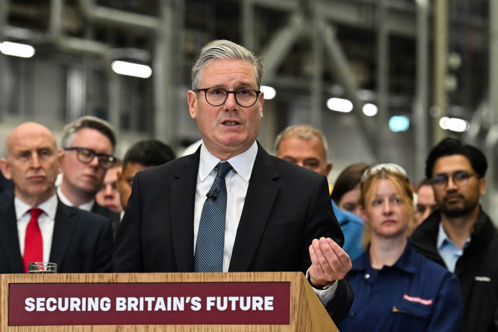 UK Prepares for War Era With $20 Billion Nuclear Overhaul and Submarine Fleet UK Prepares for War Era With $20 Billion Nuclear Overhaul and Submarine Fleet