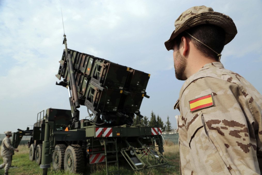 Patriot missile systems from Spain are seen after being installed in Adana, Türkiye, on January 26, 2015. (Source: Getty Images) Patriot missile systems from Spain are seen after being installed in Adana, Türkiye, on January 26, 2015. (Source: Getty Images)